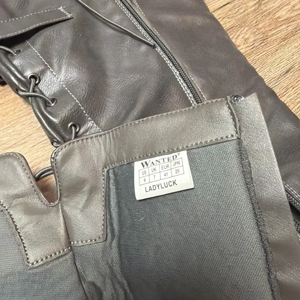 Unbranded Women's Grey Boots